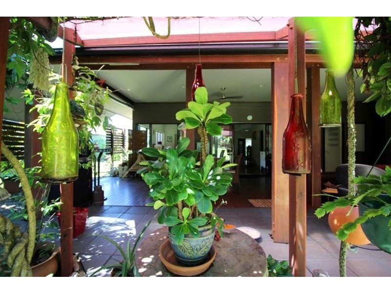 20 Kent Close, Mission Beach QLD 4852