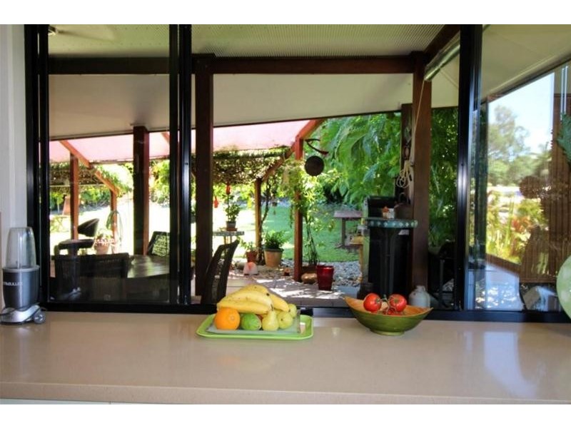 20 Kent Close, Mission Beach QLD 4852