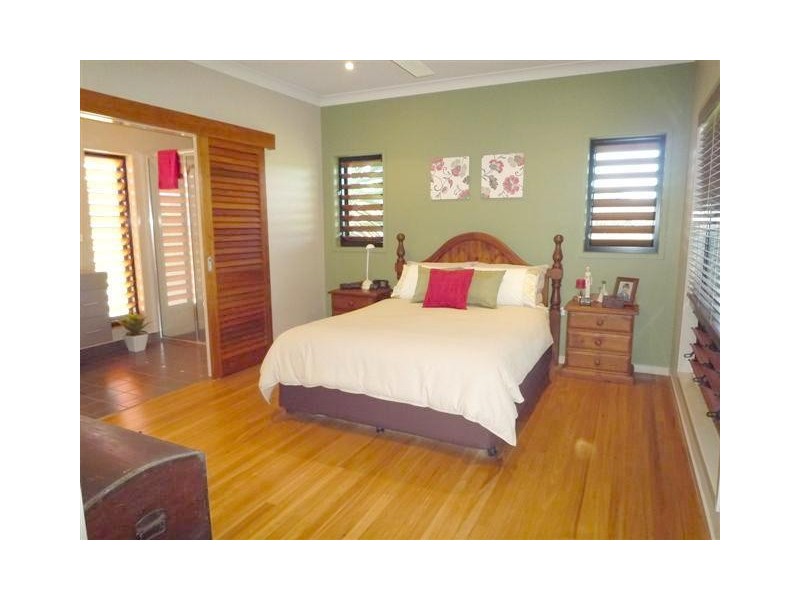 131 Old Tully Road, Tully QLD 4854