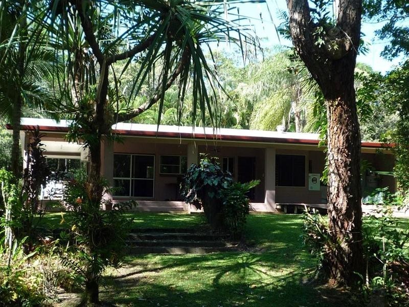 856 East Feluga Road, East Feluga QLD 4854