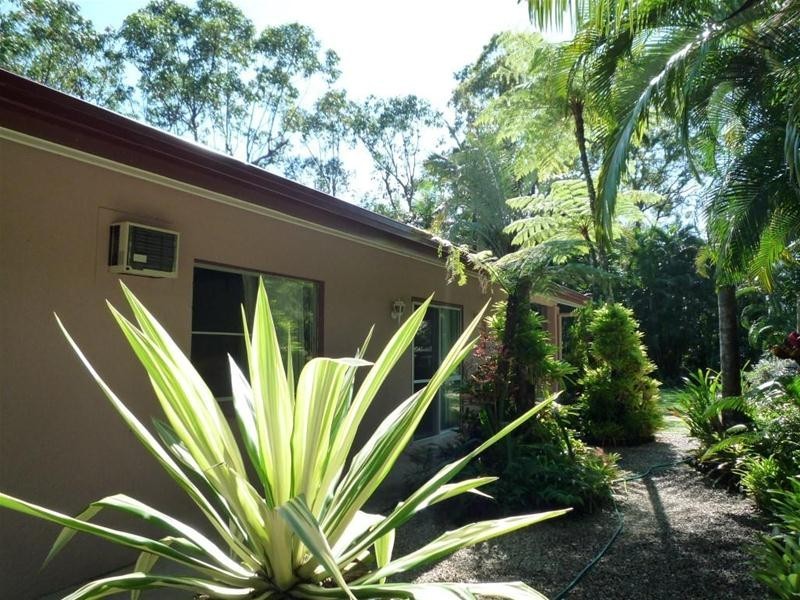 856 East Feluga Road, East Feluga QLD 4854