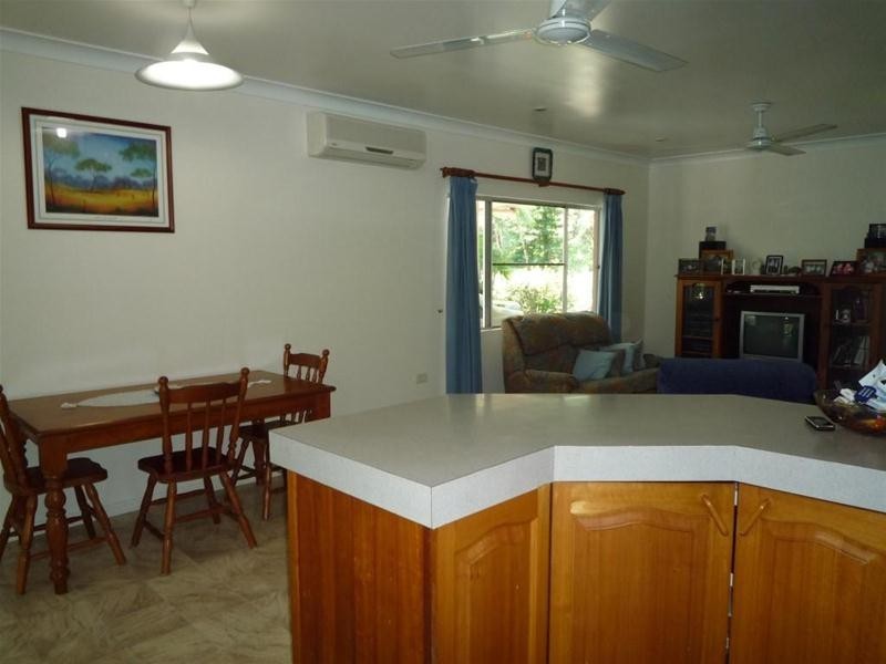 856 East Feluga Road, East Feluga QLD 4854