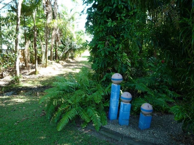 856 East Feluga Road, East Feluga QLD 4854