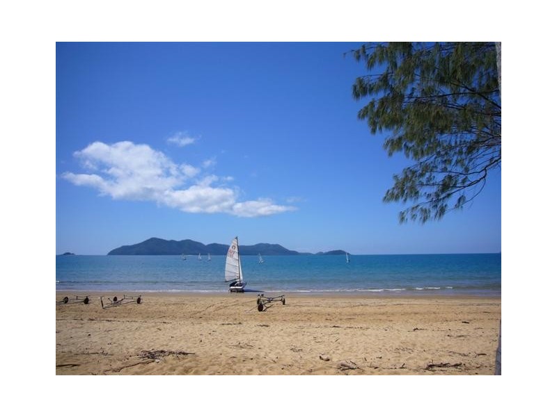 South Mission Beach QLD 4852