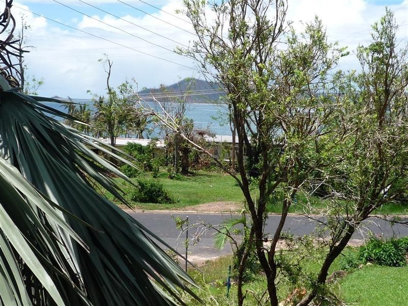 2/28 Mitchell Street, Mission Beach QLD 4852