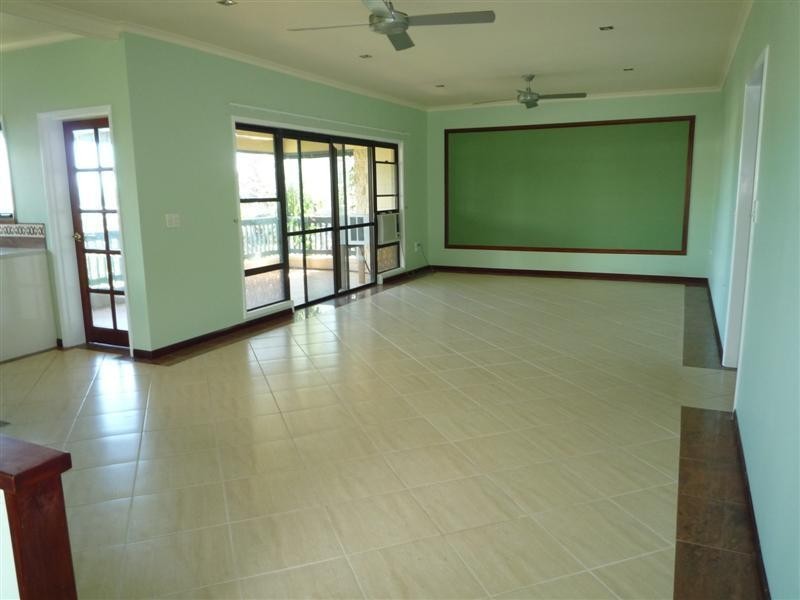 2/28 Mitchell Street, Mission Beach QLD 4852