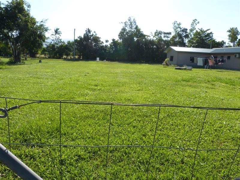 11 George Street, Silkwood QLD 4856