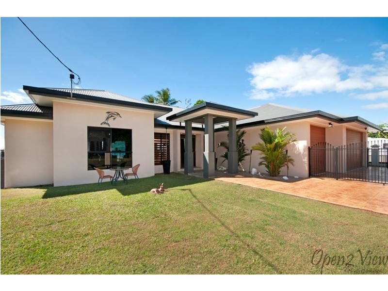 30 Feldt Street, Flying Fish Point QLD 4860