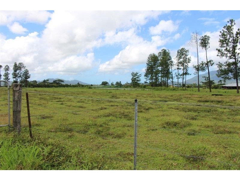 Lot 102, Lot 102 Old Tully Road, Feluga QLD 4854