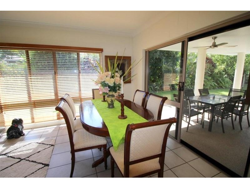 30 Buccaneer Street, South Mission Beach QLD 4852