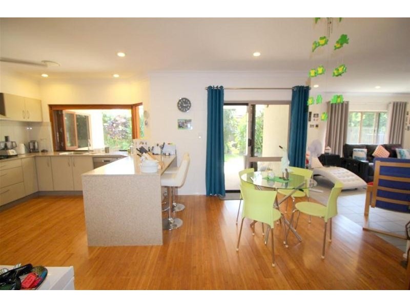 30 Buccaneer Street, South Mission Beach QLD 4852