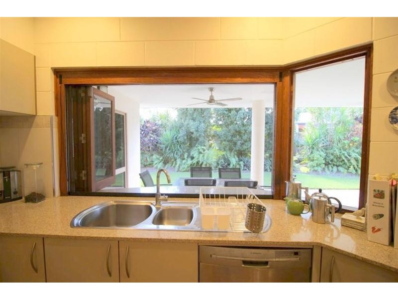 30 Buccaneer Street, South Mission Beach QLD 4852