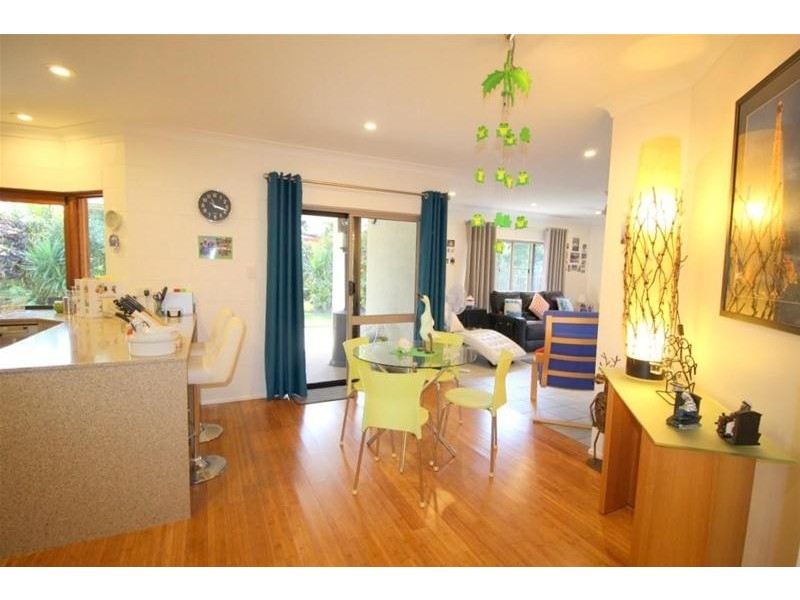 30 Buccaneer Street, South Mission Beach QLD 4852