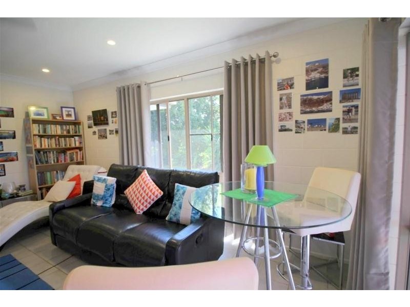 30 Buccaneer Street, South Mission Beach QLD 4852