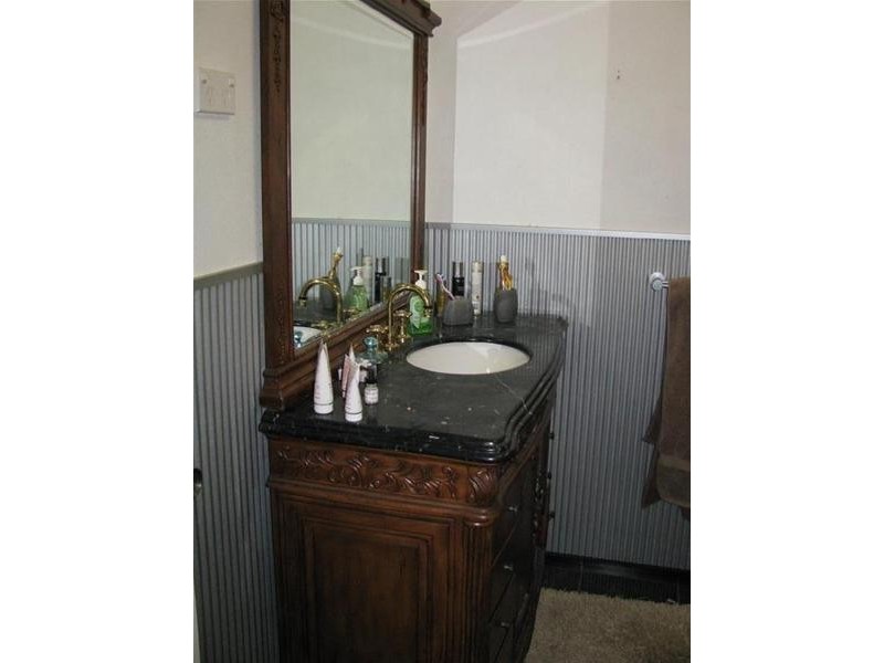 69 Cutten Street, Bingil Bay QLD 4852