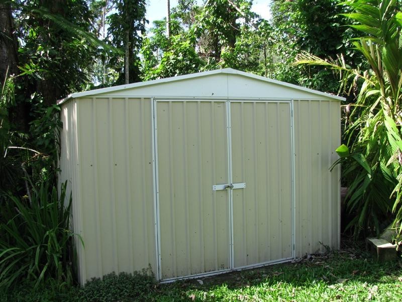 69 Cutten Street, Bingil Bay QLD 4852