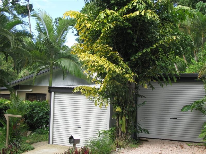 69 Cutten Street, Bingil Bay QLD 4852