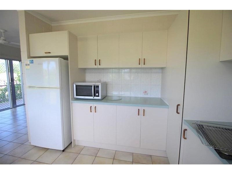 23 Holland Street, Wongaling Beach QLD 4852
