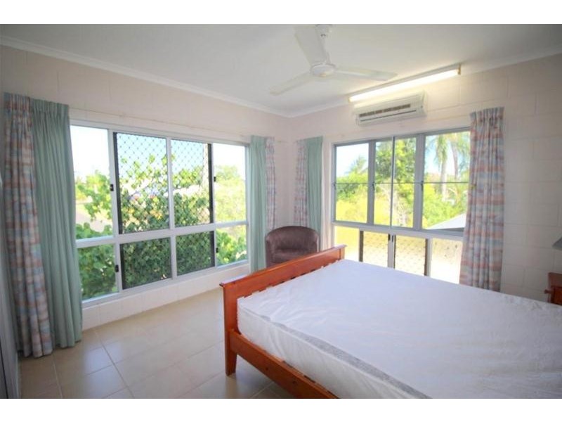 23 Holland Street, Wongaling Beach QLD 4852