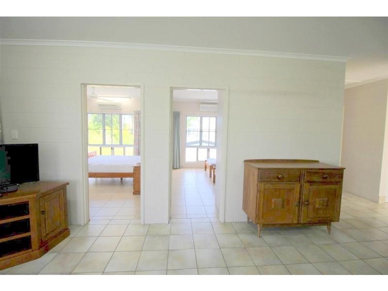 23 Holland Street, Wongaling Beach QLD 4852