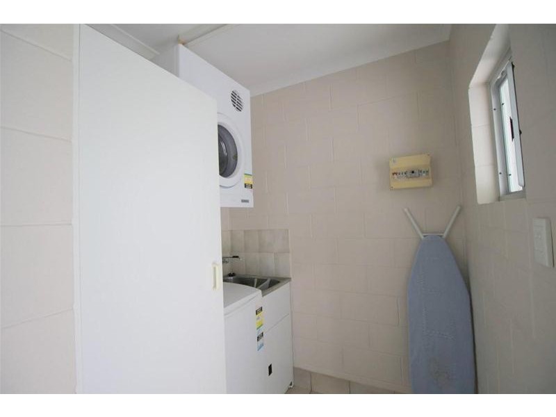 23 Holland Street, Wongaling Beach QLD 4852