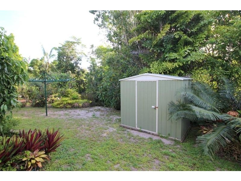 23 Holland Street, Wongaling Beach QLD 4852