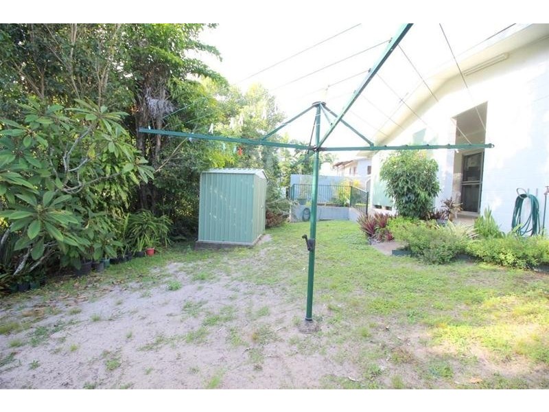 23 Holland Street, Wongaling Beach QLD 4852