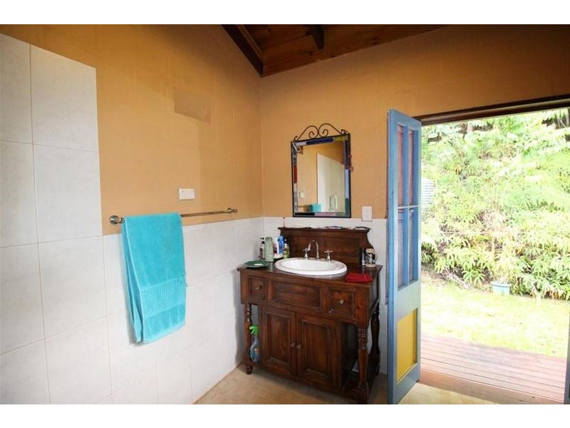 141 Hill Sixty Road, Jaffa QLD 4855