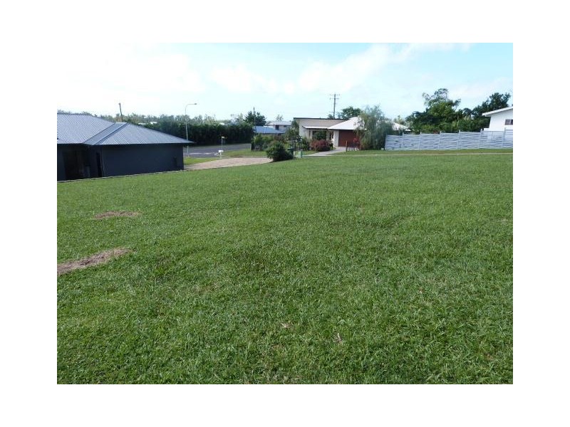 South Mission Beach QLD 4852