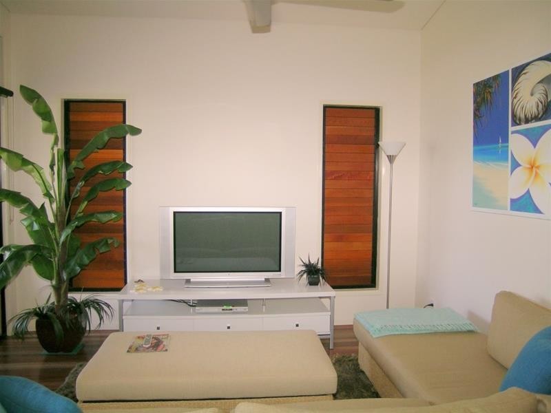 2/74 Reid Road, Wongaling Beach QLD 4852