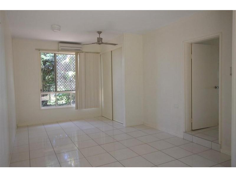 92 Kennedy Esplanade, South Mission Beach QLD 4852