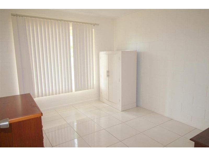 92 Kennedy Esplanade, South Mission Beach QLD 4852