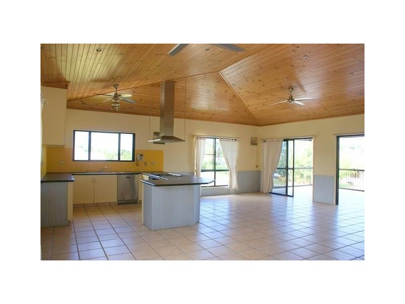 29 Holland Street, Wongaling Beach QLD 4852