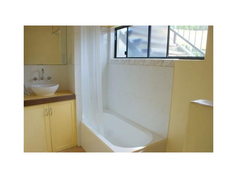 29 Holland Street, Wongaling Beach QLD 4852