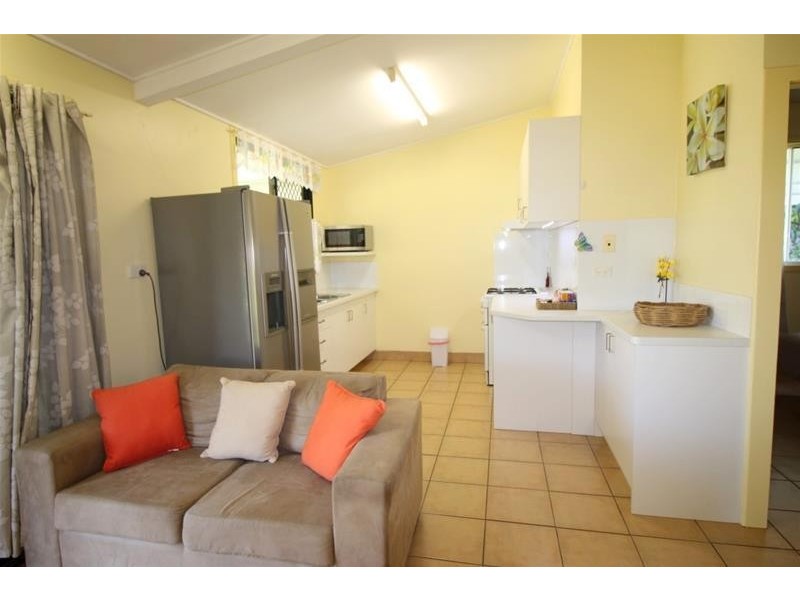 29 Holland Street, Wongaling Beach QLD 4852