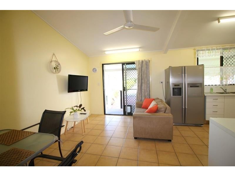 29 Holland Street, Wongaling Beach QLD 4852