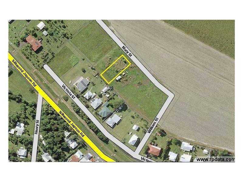 11 Mary Street, Silkwood QLD 4856