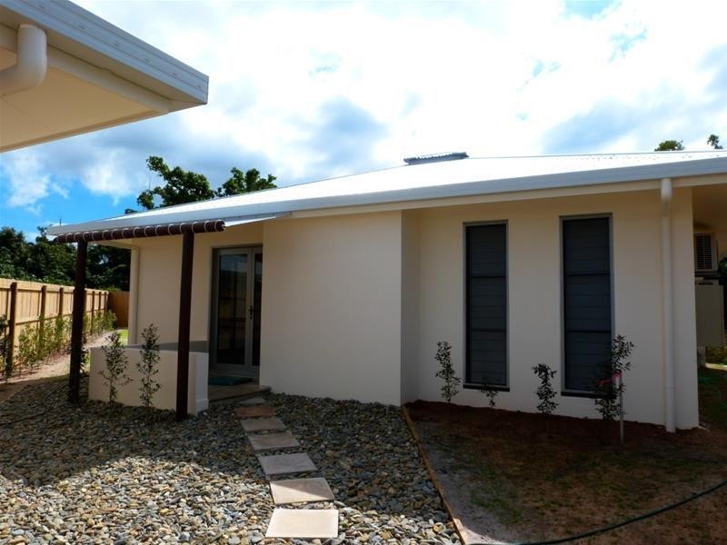 2/21 Shore Street, Wongaling Beach QLD 4852