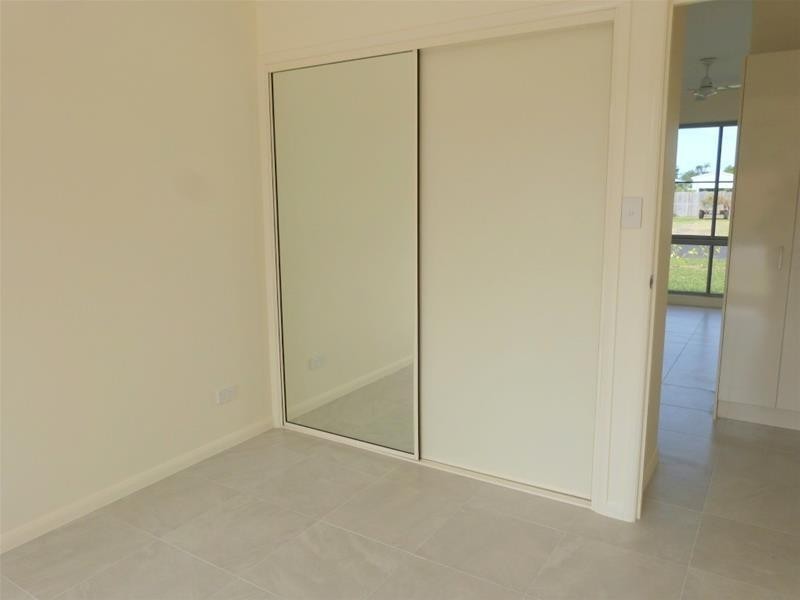 2/21 Shore Street, Wongaling Beach QLD 4852