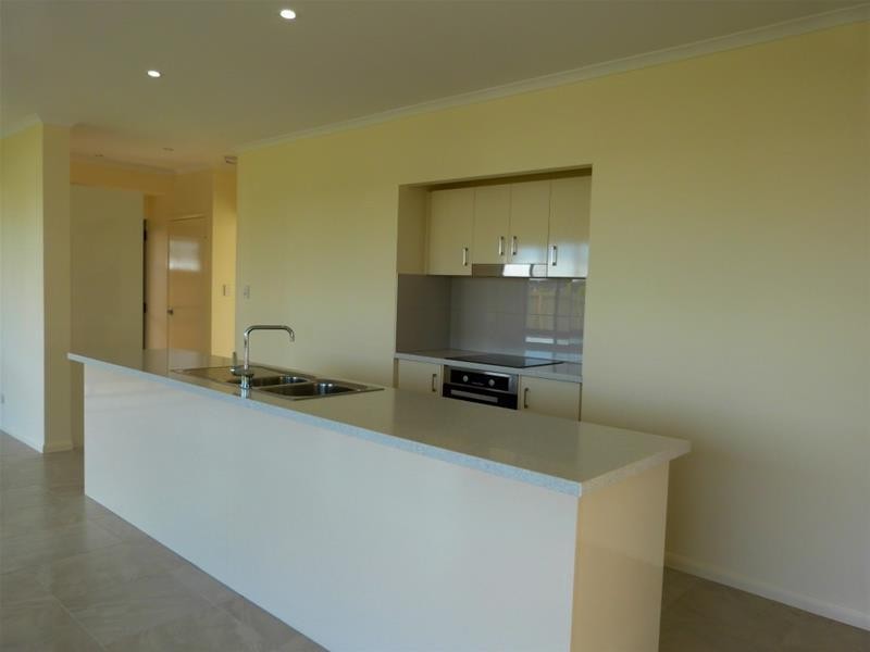 2/21 Shore Street, Wongaling Beach QLD 4852