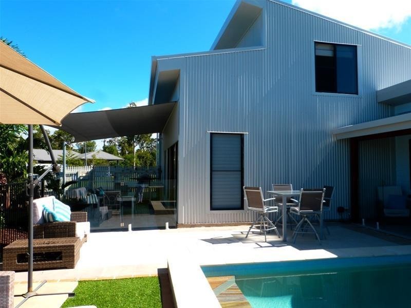 43 Mariner Drive, South Mission Beach QLD 4852