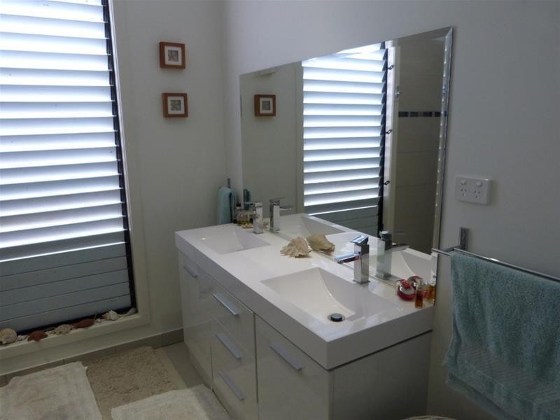 43 Mariner Drive, South Mission Beach QLD 4852