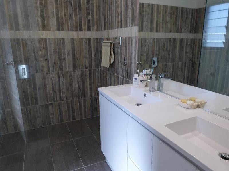 43 Mariner Drive, South Mission Beach QLD 4852