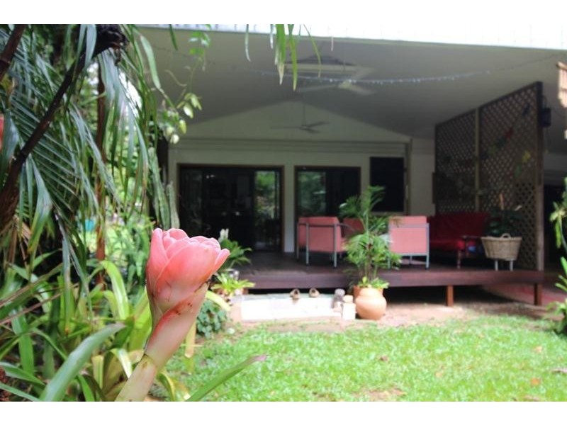 1235 Old Tully Road, Maadi QLD 4855