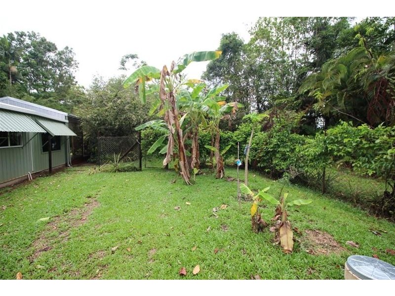 1235 Old Tully Road, Maadi QLD 4855