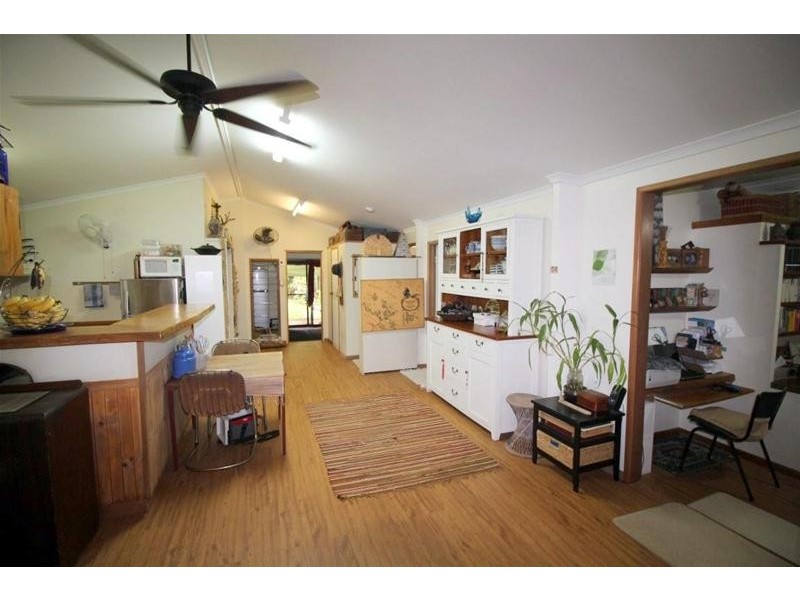 1235 Old Tully Road, Maadi QLD 4855