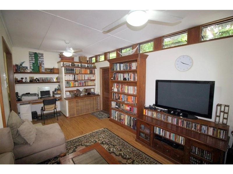 1235 Old Tully Road, Maadi QLD 4855