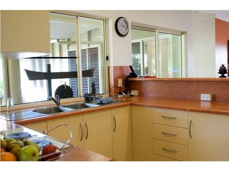 6 McNamara Street, Wongaling Beach QLD 4852