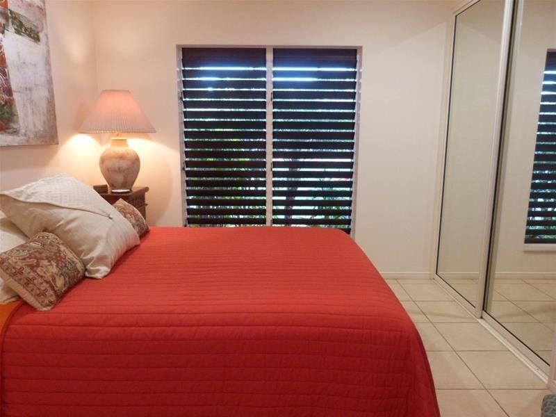 6 McNamara Street, Wongaling Beach QLD 4852