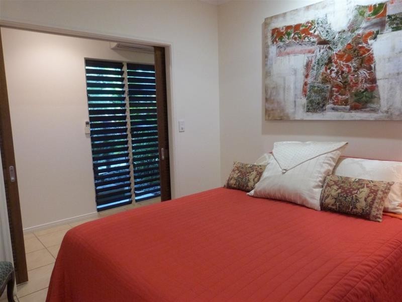 6 McNamara Street, Wongaling Beach QLD 4852